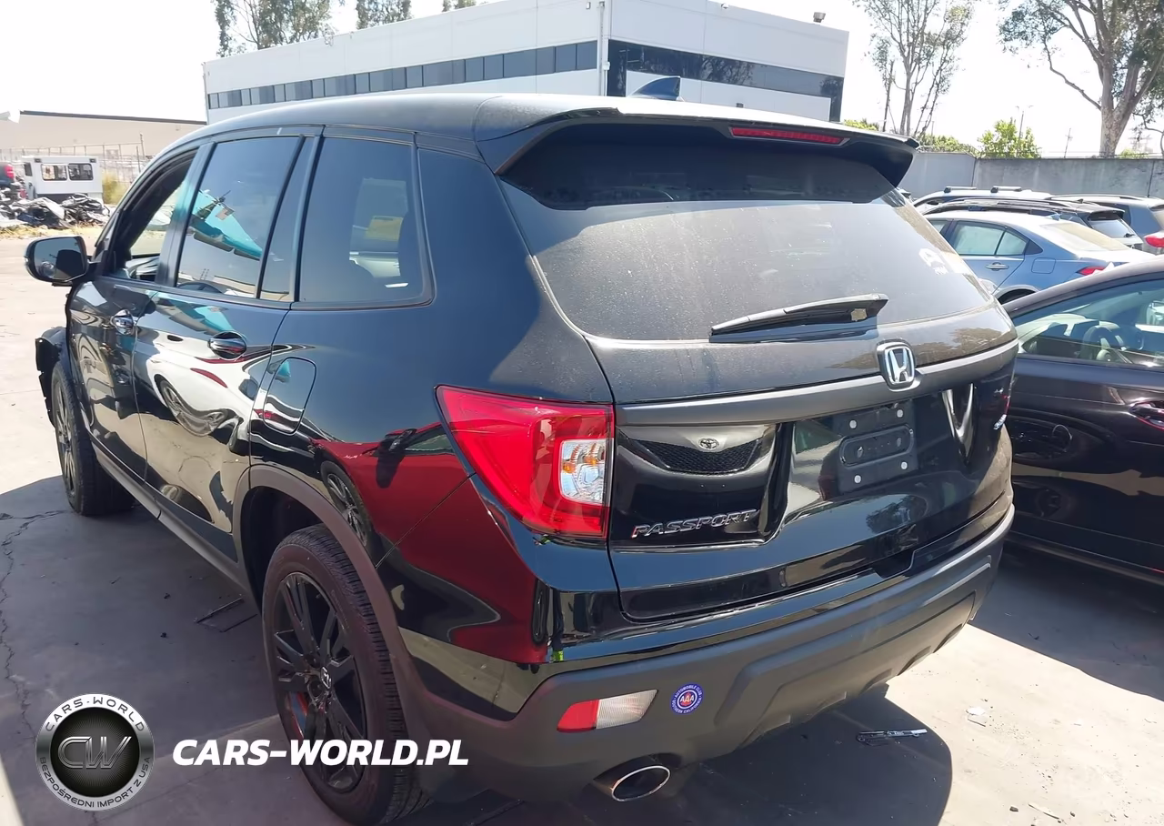 2021 Honda Passport 2Wd Sport VIN:5FNYF7H21MB008213 - 3