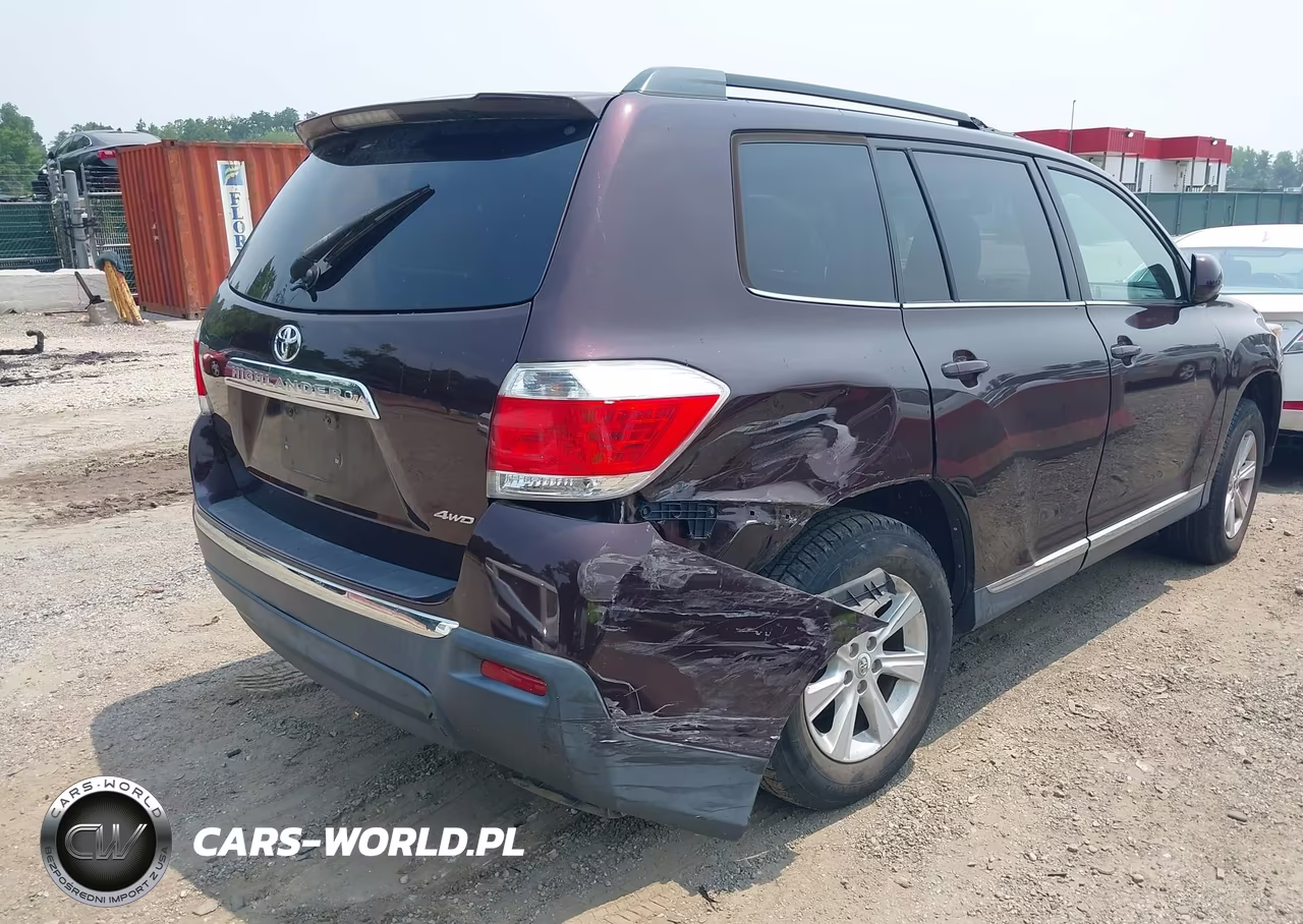 2012 Toyota Highlander Base V6 VIN:5TDBK3EH2CS104655 - 6