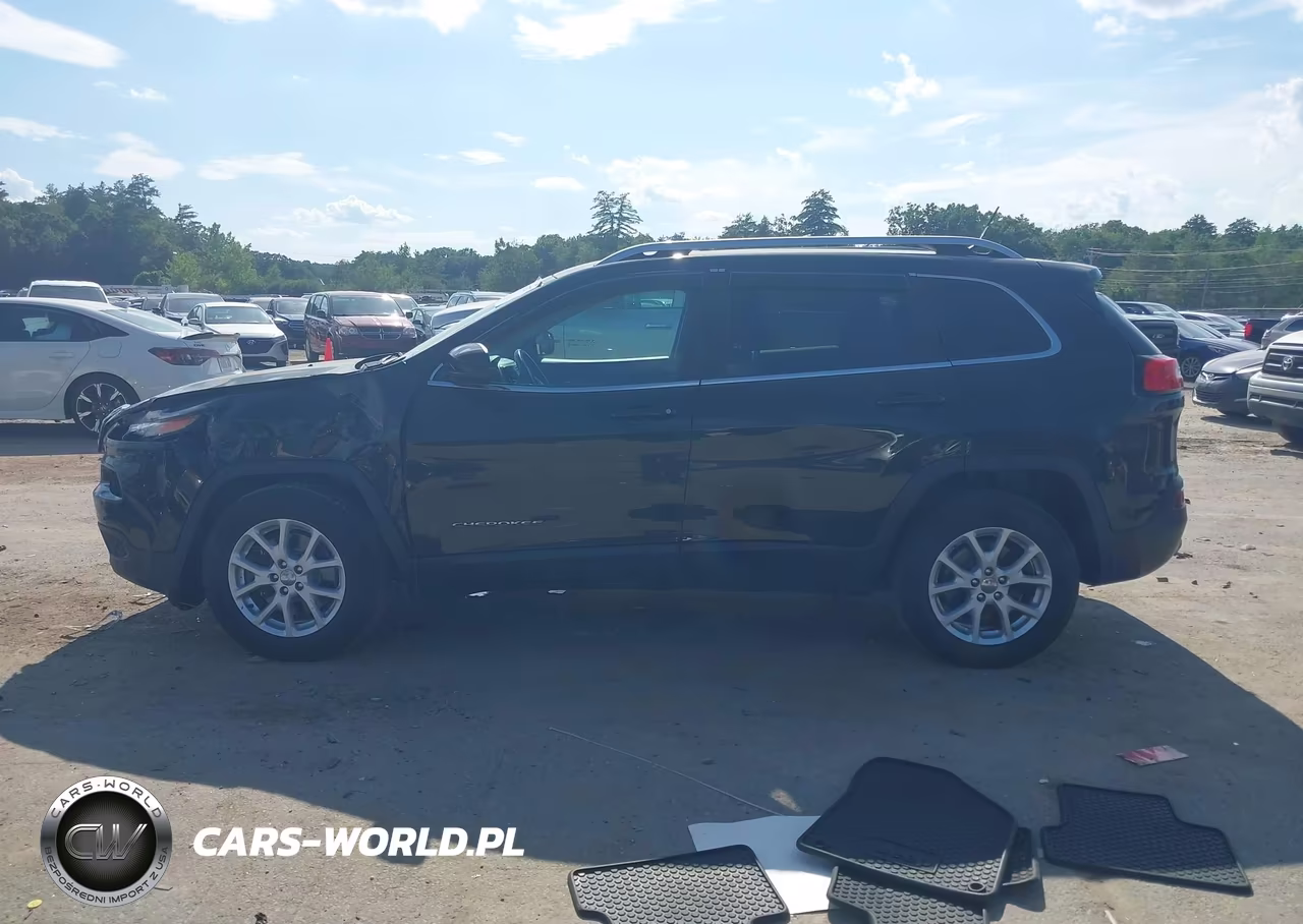2014 Jeep Cherokee Latitude VIN:1C4PJMCB3EW220348 - 13