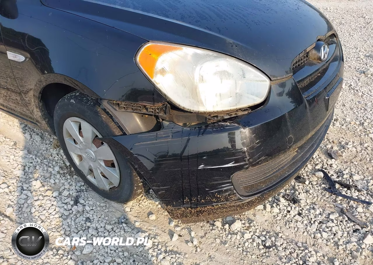 2007 Hyundai Accent Gs VIN:KMHCM36C37U038647 - 6