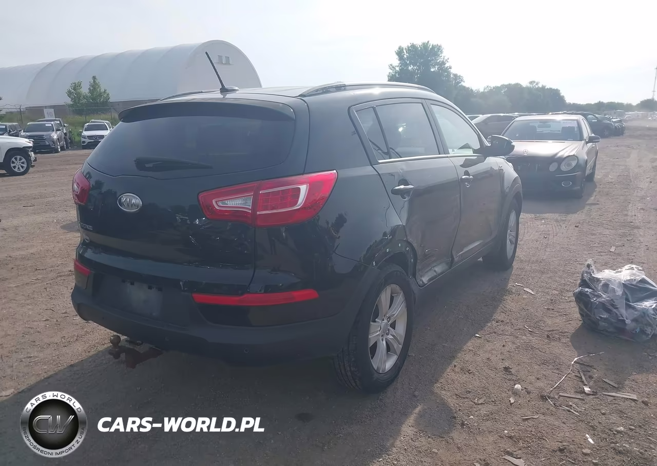 2012 Kia Sportage Lx VIN:KNDPBCA23C7234462 - 4