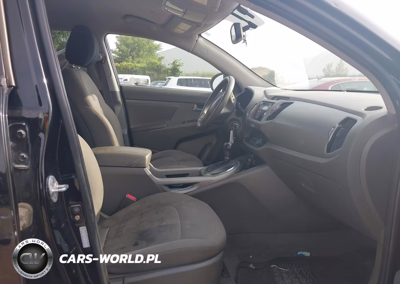 2012 Kia Sportage Lx VIN:KNDPBCA23C7234462 - 5