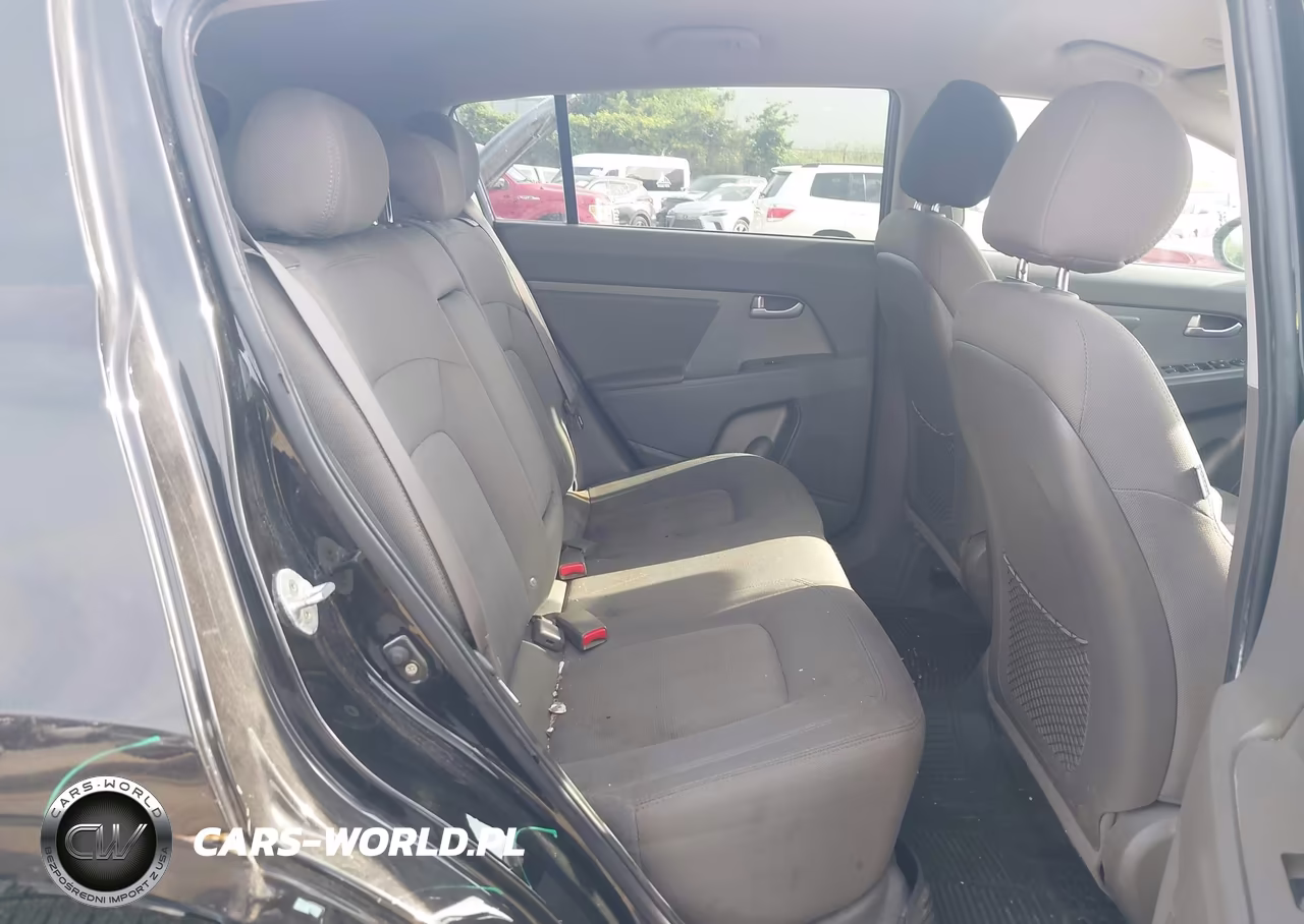 2012 Kia Sportage Lx VIN:KNDPBCA23C7234462 - 8