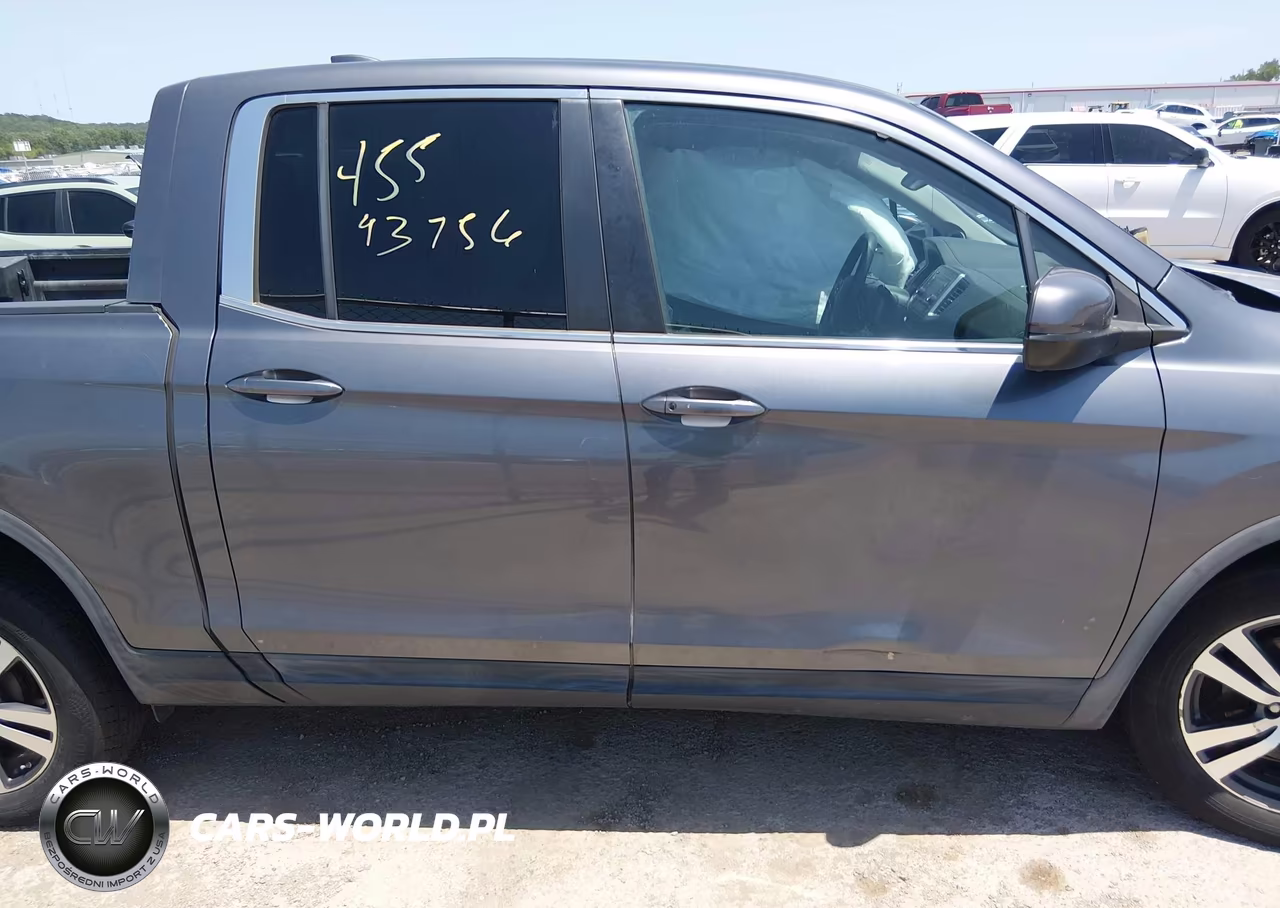 2017 Honda Ridgeline Rts VIN:5FPYK3F4XHB015540 - 13