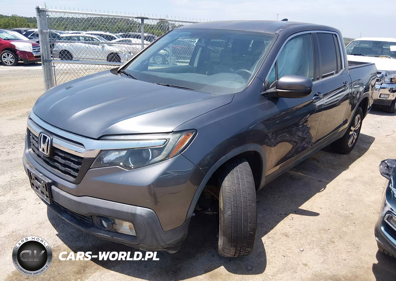 2017 Honda Ridgeline Rts VIN:5FPYK3F4XHB015540 - 2