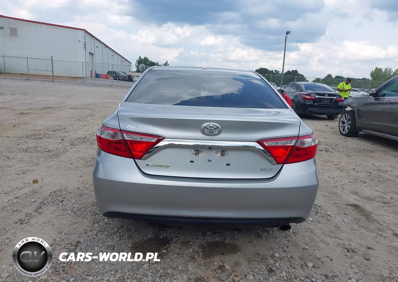 2017 Toyota Camry Xle VIN:4T1BF1FK2HU771159 - 16