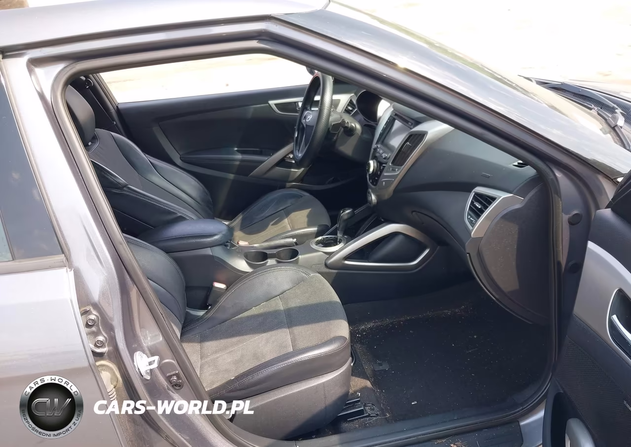 2014 Hyundai Veloster Base W-Black VIN:KMHTC6AD1EU192534 - 5
