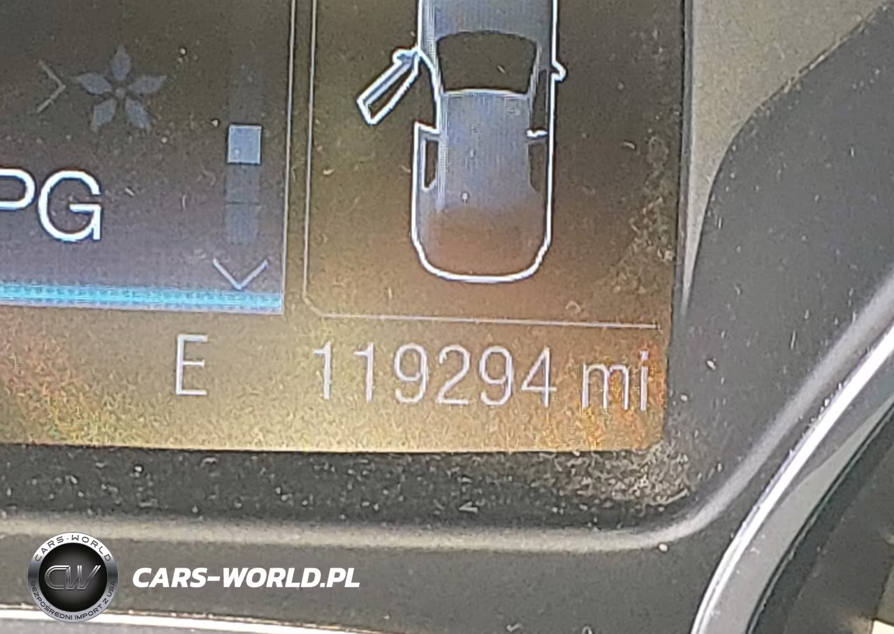 2016 Ford Escape Titanium VIN:1FMCU9J98GUC63385 - 15