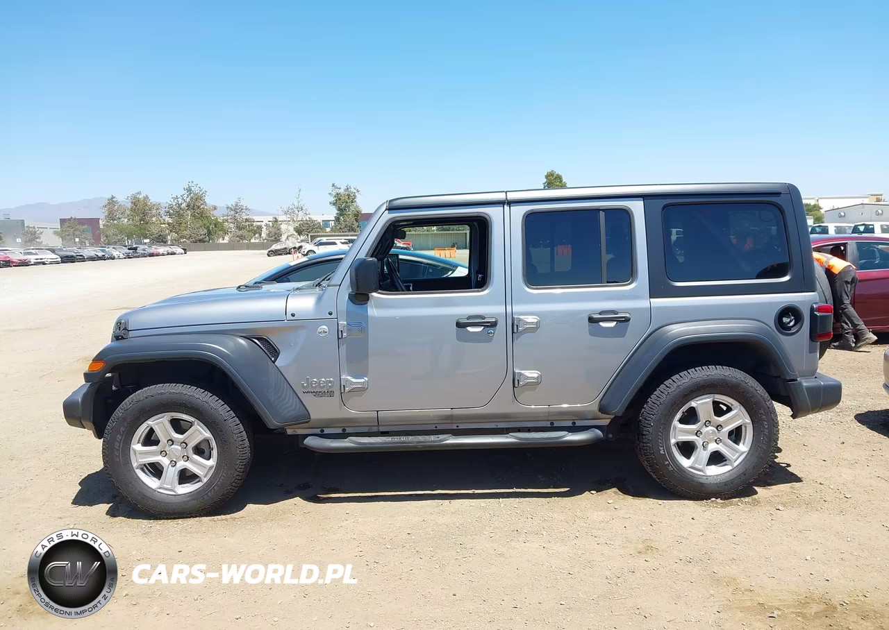 2020 Jeep Wrangler Unlimited Sport S 4X4 VIN:1C4HJXDG8LW284415 - 14