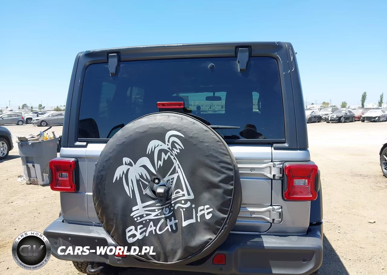 2020 Jeep Wrangler Unlimited Sport S 4X4 VIN:1C4HJXDG8LW284415 - 16