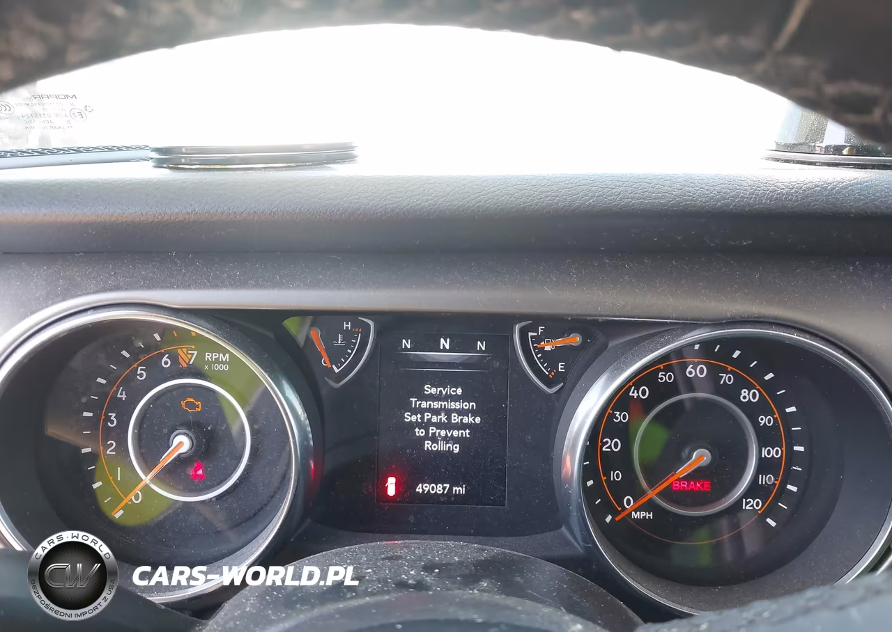 2020 Jeep Wrangler Unlimited Sport S 4X4 VIN:1C4HJXDG8LW284415 - 7
