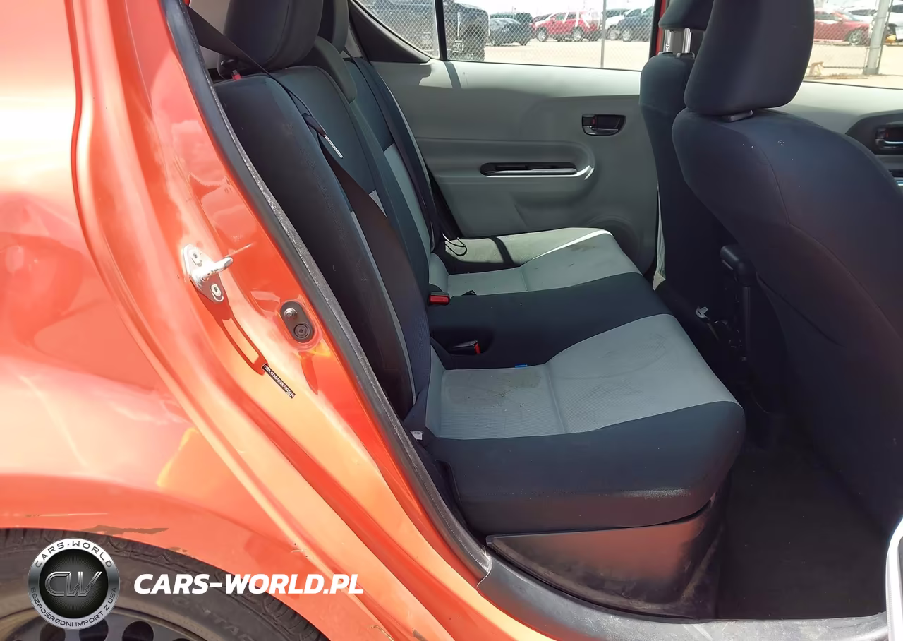 2012 Toyota Prius C Two VIN:JTDKDTB33C1003494 - 8
