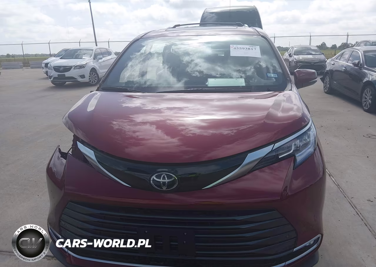 2026 Toyota Sienna Limited VIN:5TDZRKEC1TS306329 - 12