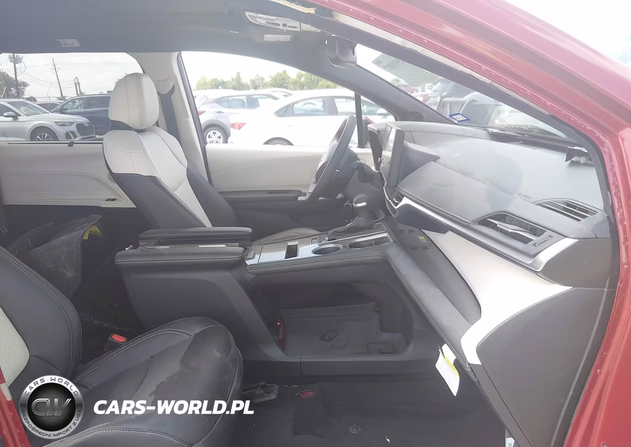 2026 Toyota Sienna Limited VIN:5TDZRKEC1TS306329 - 5