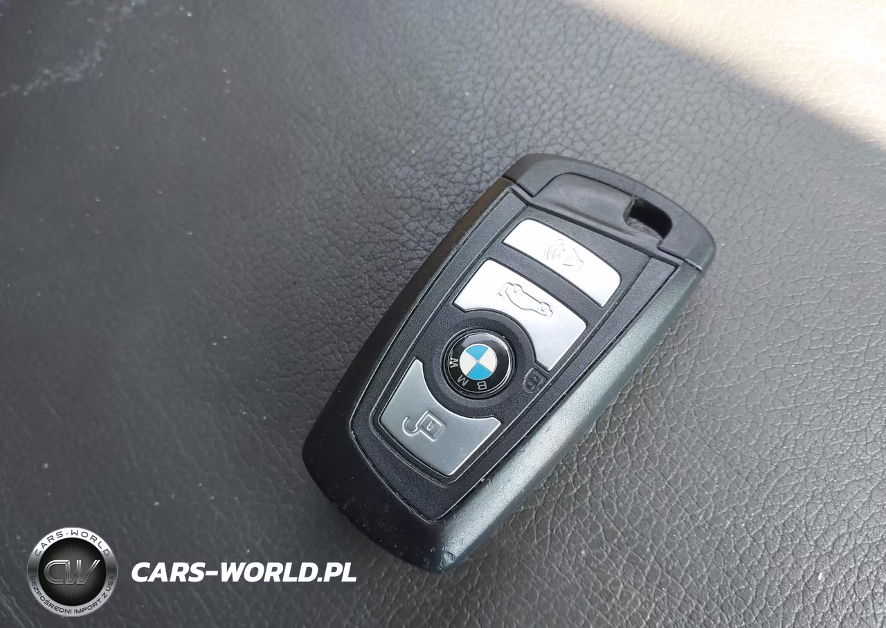2012 BMW X3 xDrive28I VIN:5UXWX5C52CL724669 - 11