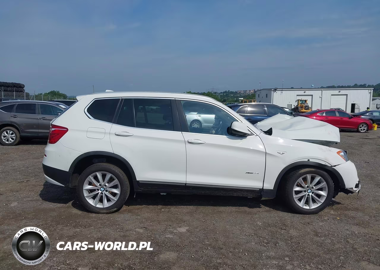 2012 BMW X3 xDrive28I VIN:5UXWX5C52CL724669 - 13