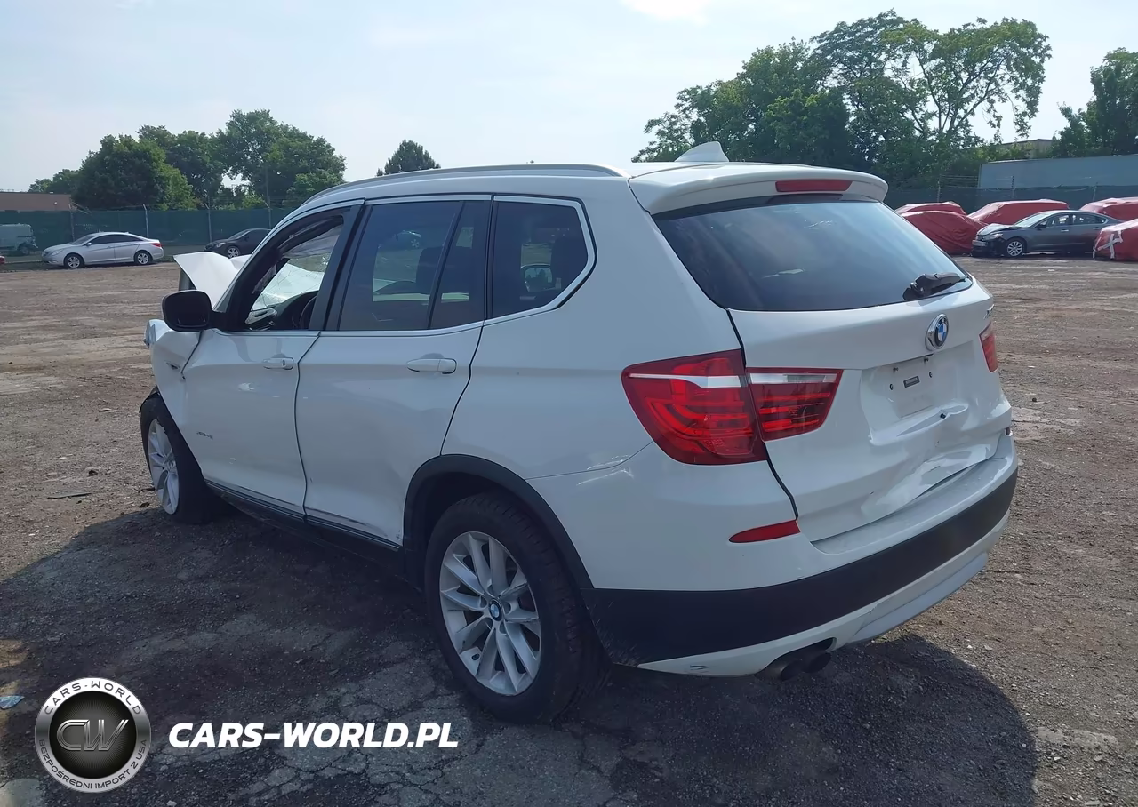 2012 BMW X3 xDrive28I VIN:5UXWX5C52CL724669 - 3