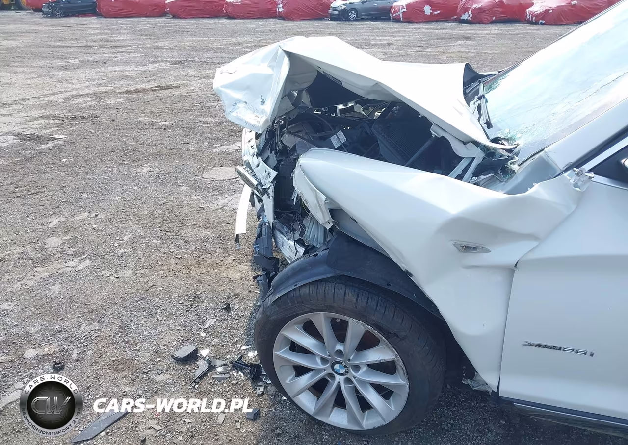 2012 BMW X3 xDrive28I VIN:5UXWX5C52CL724669 - 6