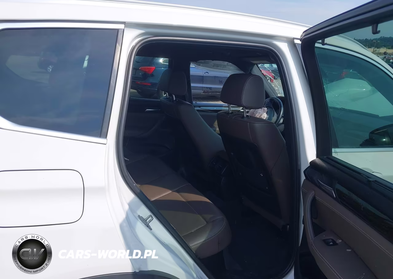 2012 BMW X3 xDrive28I VIN:5UXWX5C52CL724669 - 8