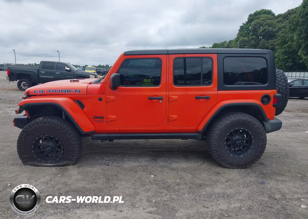 2018 Jeep Wrangler Unlimited Sport S 4X4 VIN:1C4HJXDN6JW196863 - 15