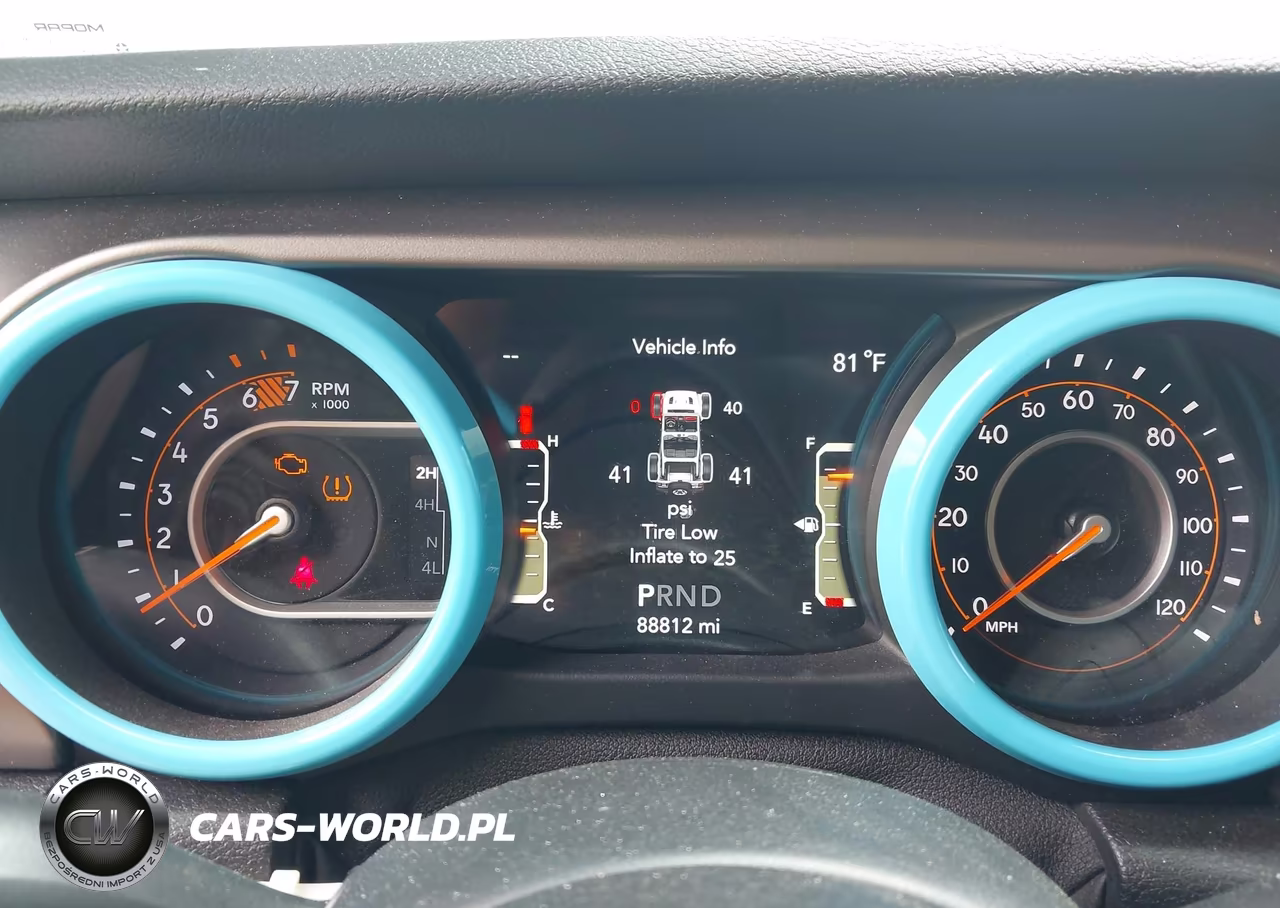 2018 Jeep Wrangler Unlimited Sport S 4X4 VIN:1C4HJXDN6JW196863 - 7