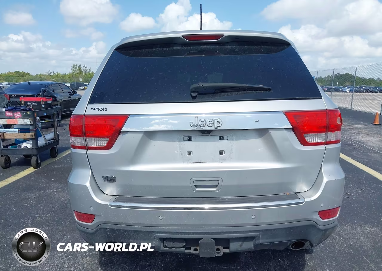 2012 Jeep Grand Cherokee Overland VIN:1C4RJECT2CC281857 - 16