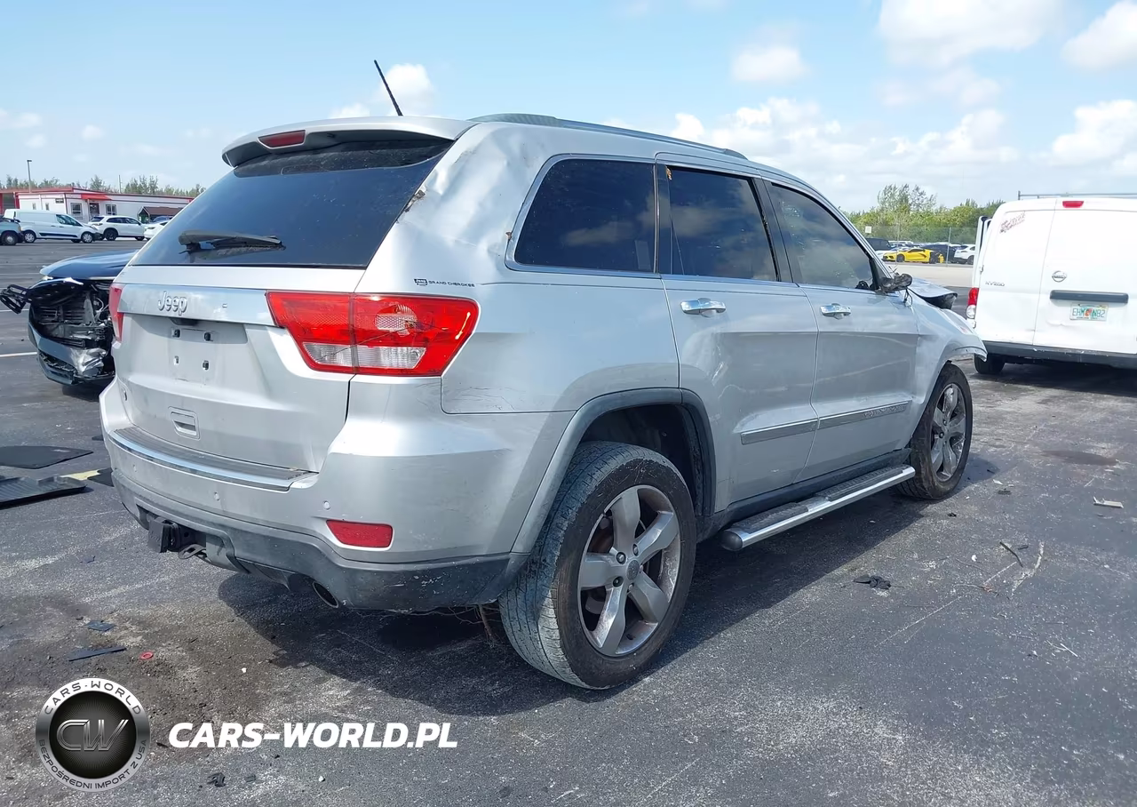 2012 Jeep Grand Cherokee Overland VIN:1C4RJECT2CC281857 - 4