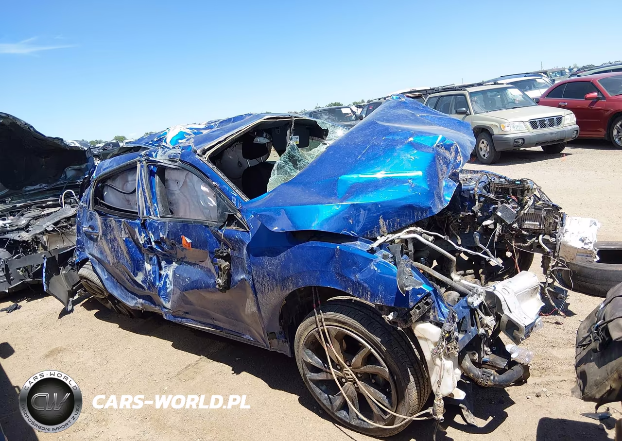 2018 Honda Civic Sport VIN:SHHFK7H44JU429972 - 12