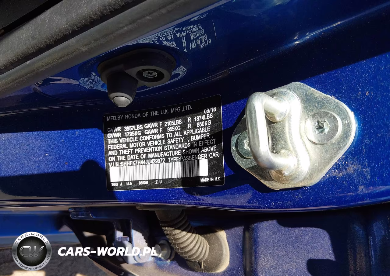 2018 Honda Civic Sport VIN:SHHFK7H44JU429972 - 9