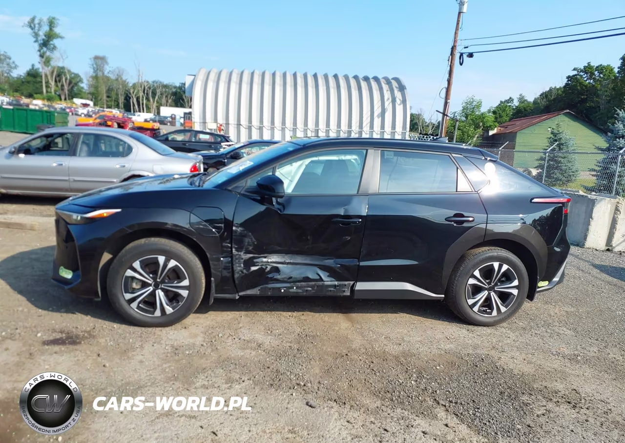 2023 Toyota Bz4X Xle VIN:JTMABACA9PA014069 - 14