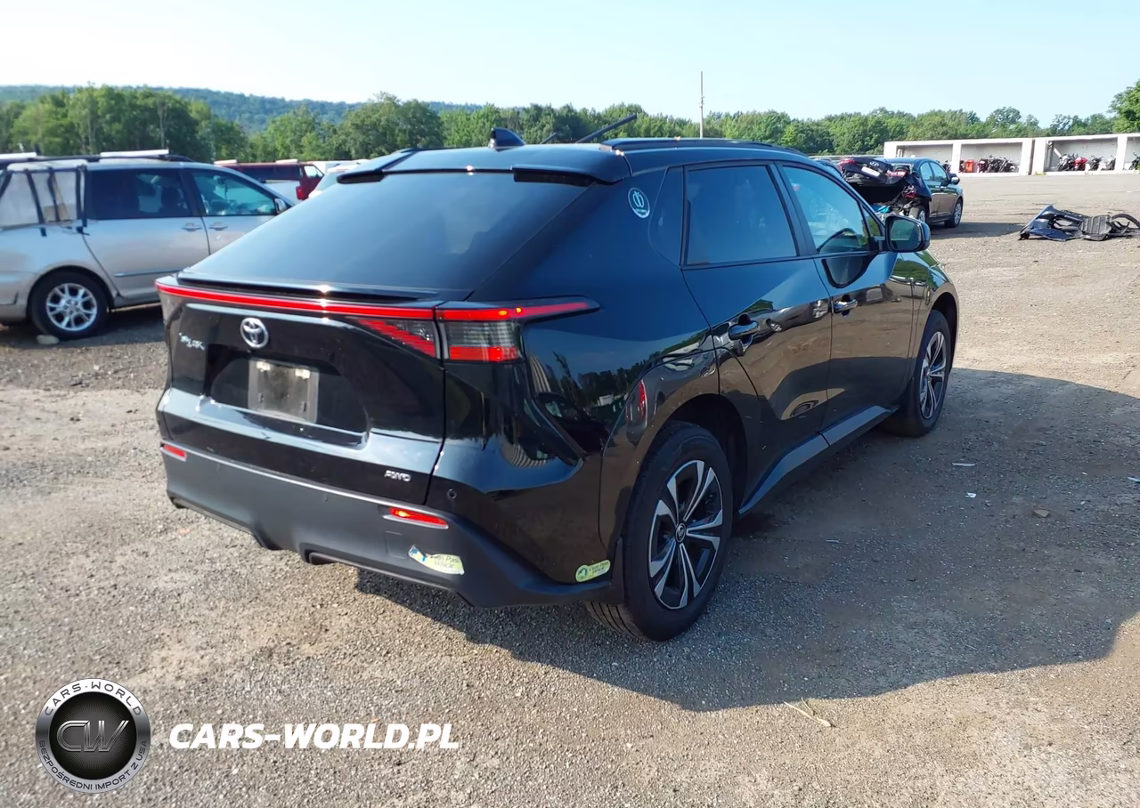 2023 Toyota Bz4X Xle VIN:JTMABACA9PA014069 - 4