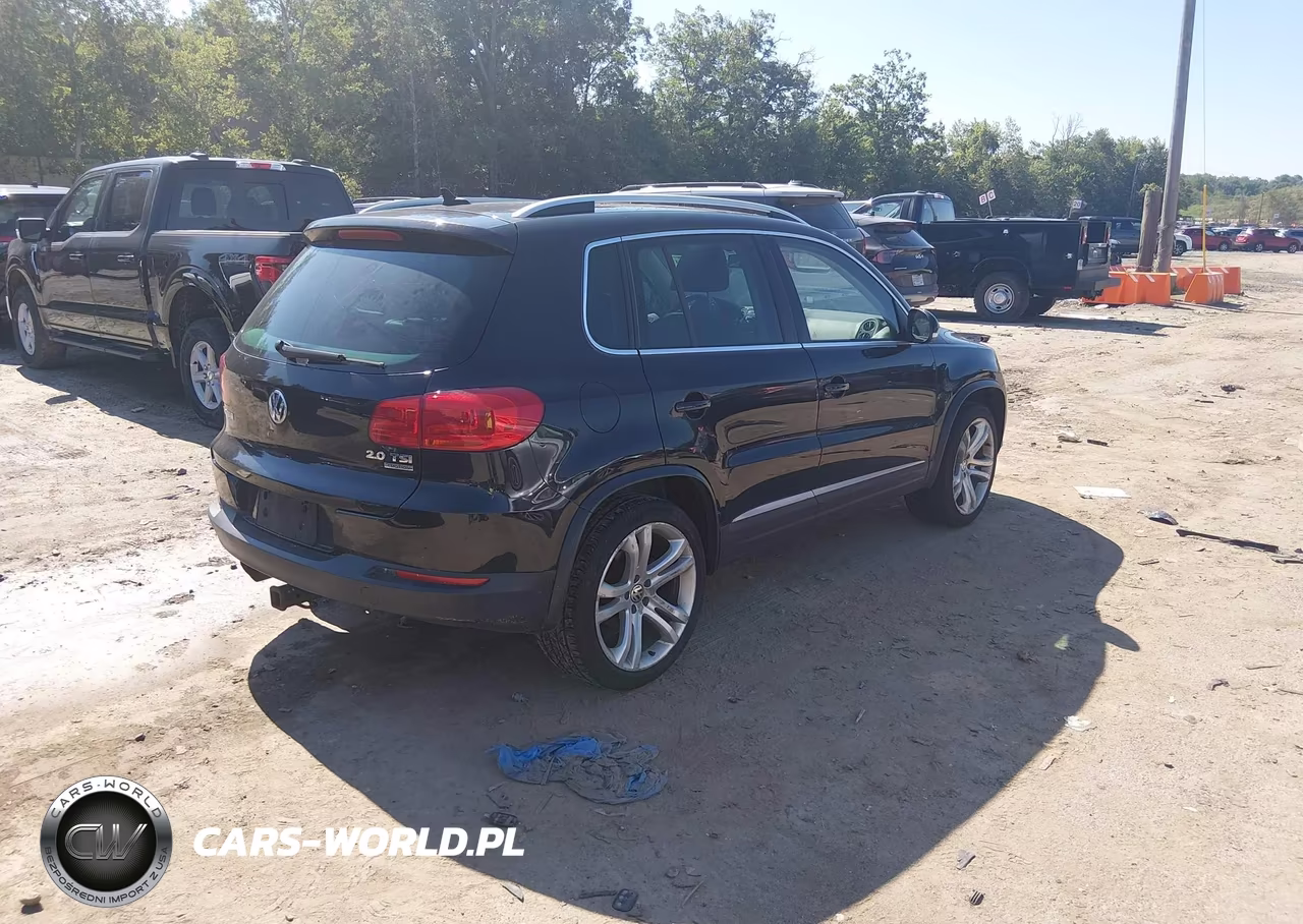 2013 Volkswagen Tiguan Sel VIN:WVGBV3AX8DW622495 - 4