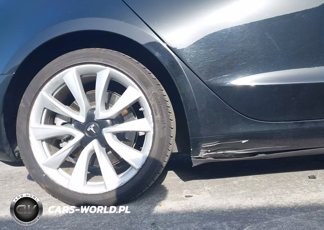 2020 Tesla Model 3 Long Range Dual Motor All-Wheel Drive VIN:5YJ3E1EB4LF790827 - 6
