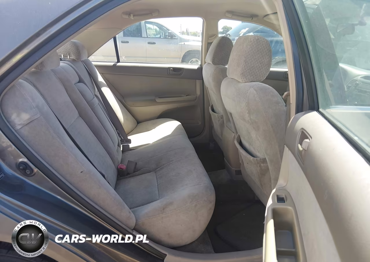 2004 Toyota Camry Le VIN:4T1BE32K94U922027 - 8