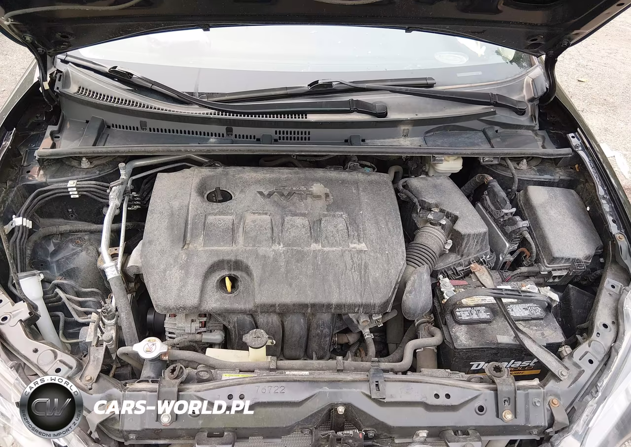 2018 Toyota Corolla Le VIN:2T1BURHE5JC106713 - 10