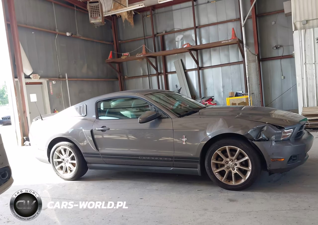 2011 Ford Mustang V6 Premium VIN:1ZVBP8AM2B5155480 - 14