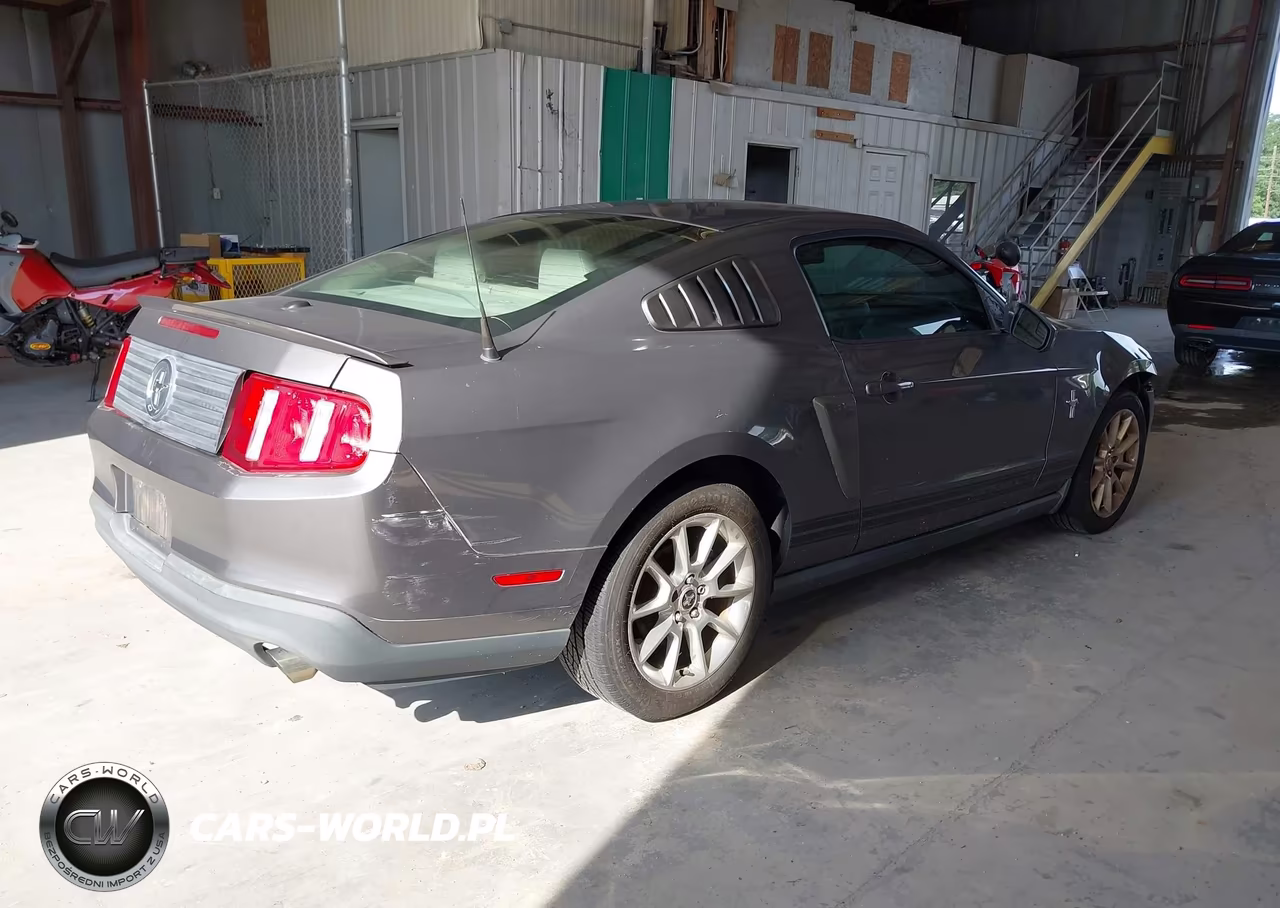 2011 Ford Mustang V6 Premium VIN:1ZVBP8AM2B5155480 - 4