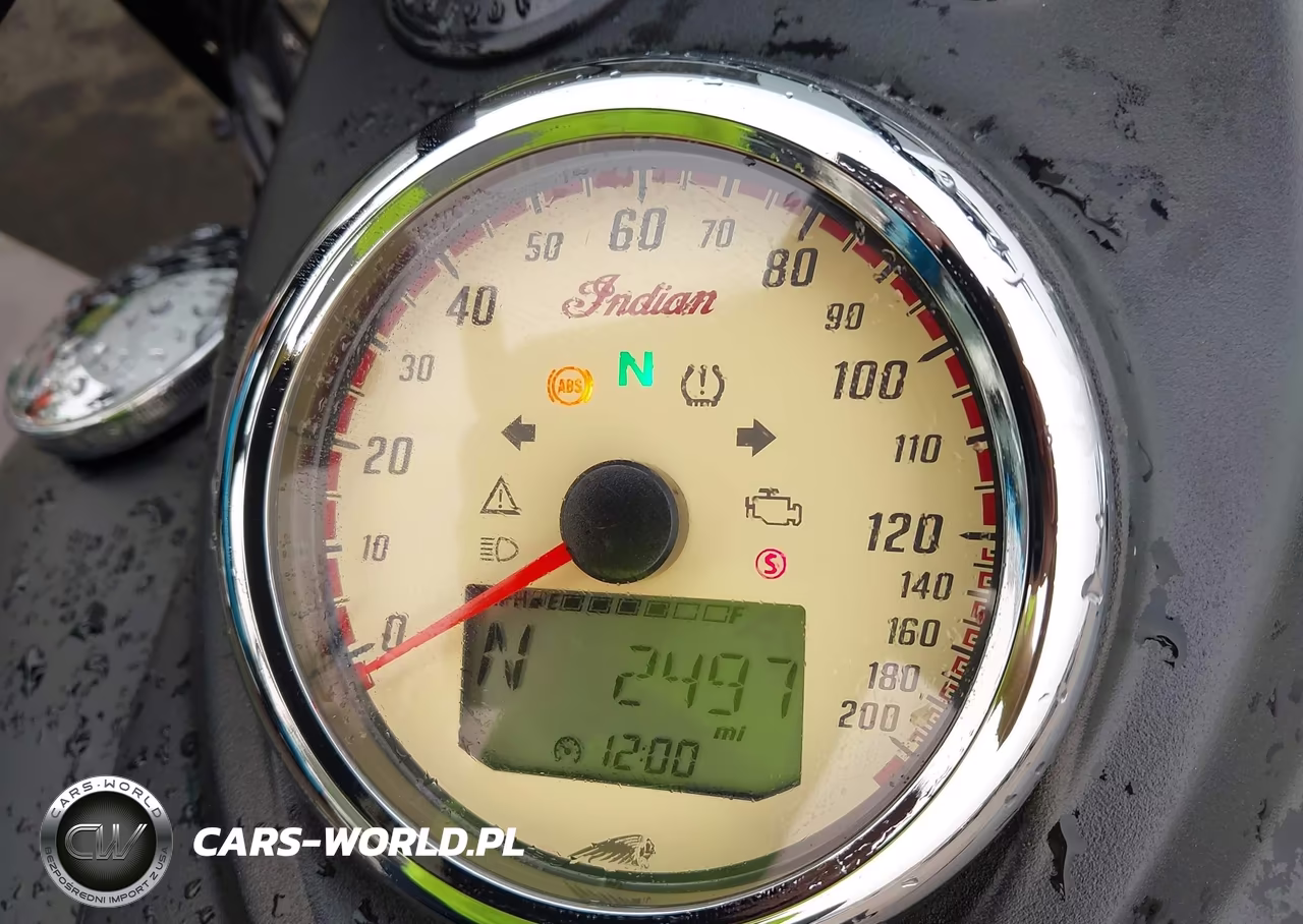 2017 Indian Motorcycle Co. Chief Dark Horse VIN:56KCCDAA6H3354029 - 7