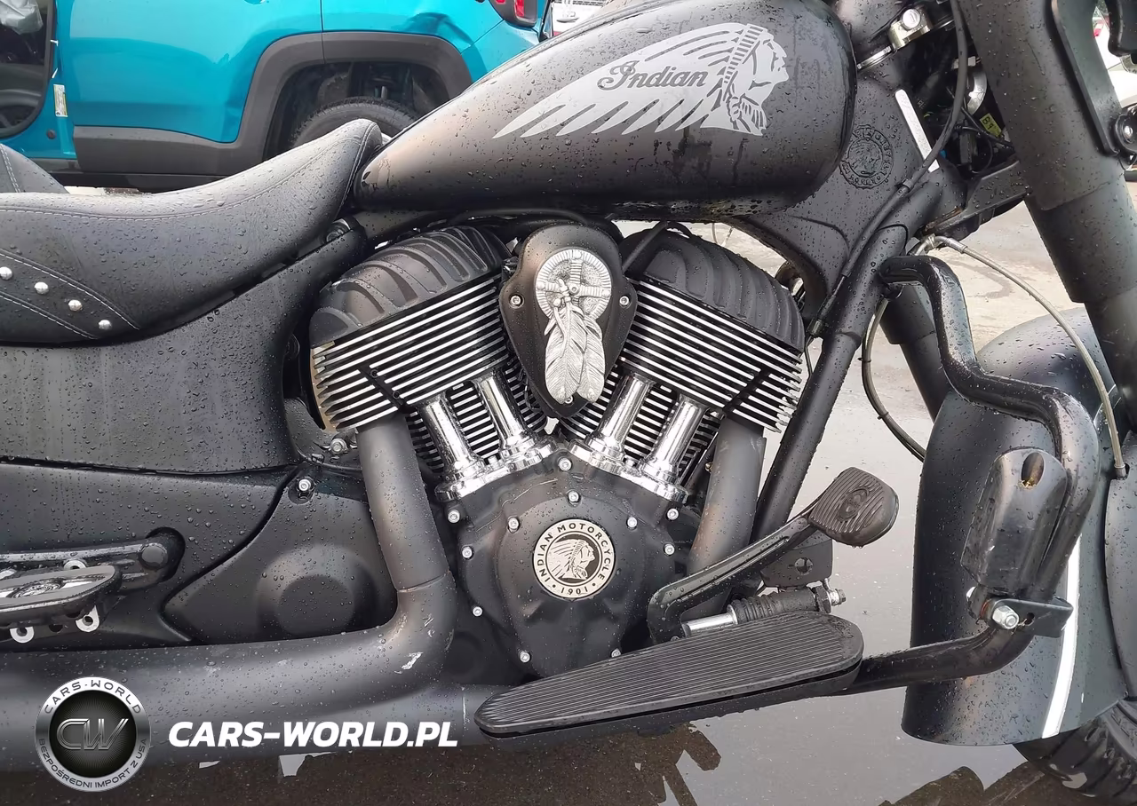 2017 Indian Motorcycle Co. Chief Dark Horse VIN:56KCCDAA6H3354029 - 8