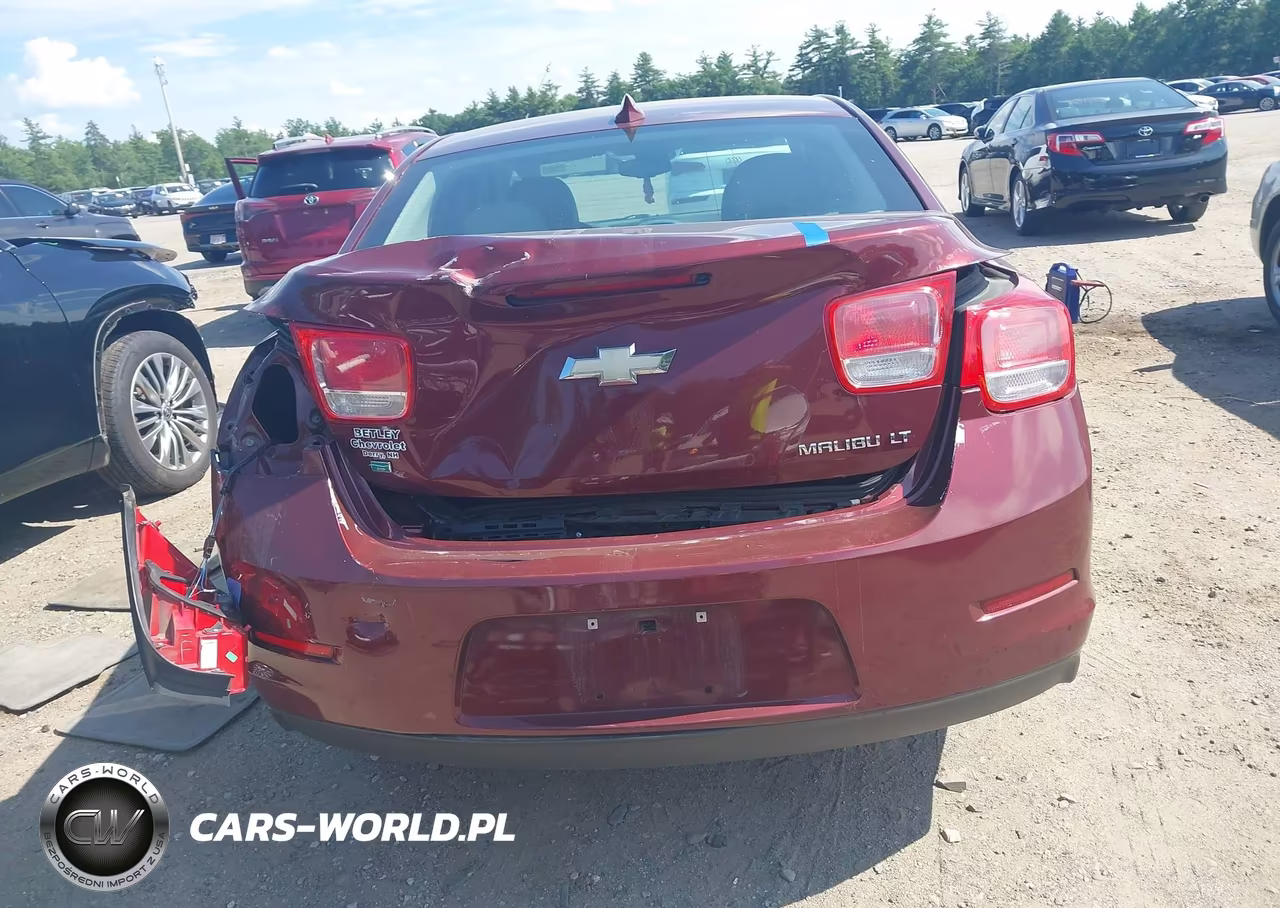 2015 Chevrolet Malibu 1Lt VIN:1G11C5SLXFF340979 - 16