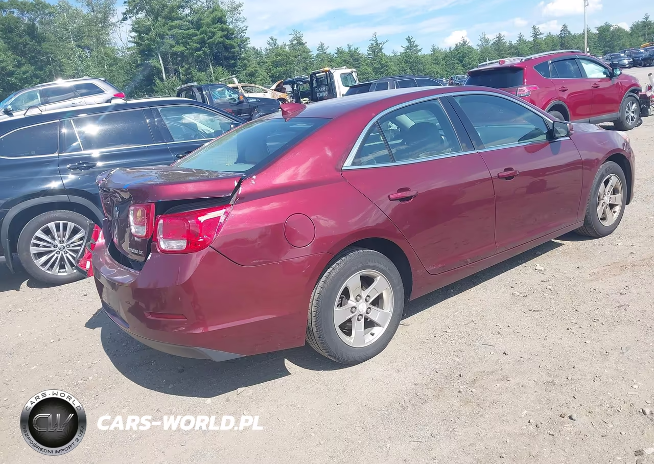 2015 Chevrolet Malibu 1Lt VIN:1G11C5SLXFF340979 - 4