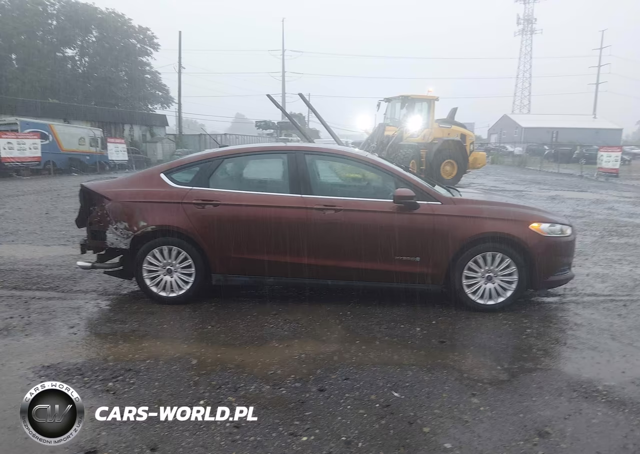 2016 Ford Fusion S Hybrid VIN:3FA6P0UU4GR227078 - 14