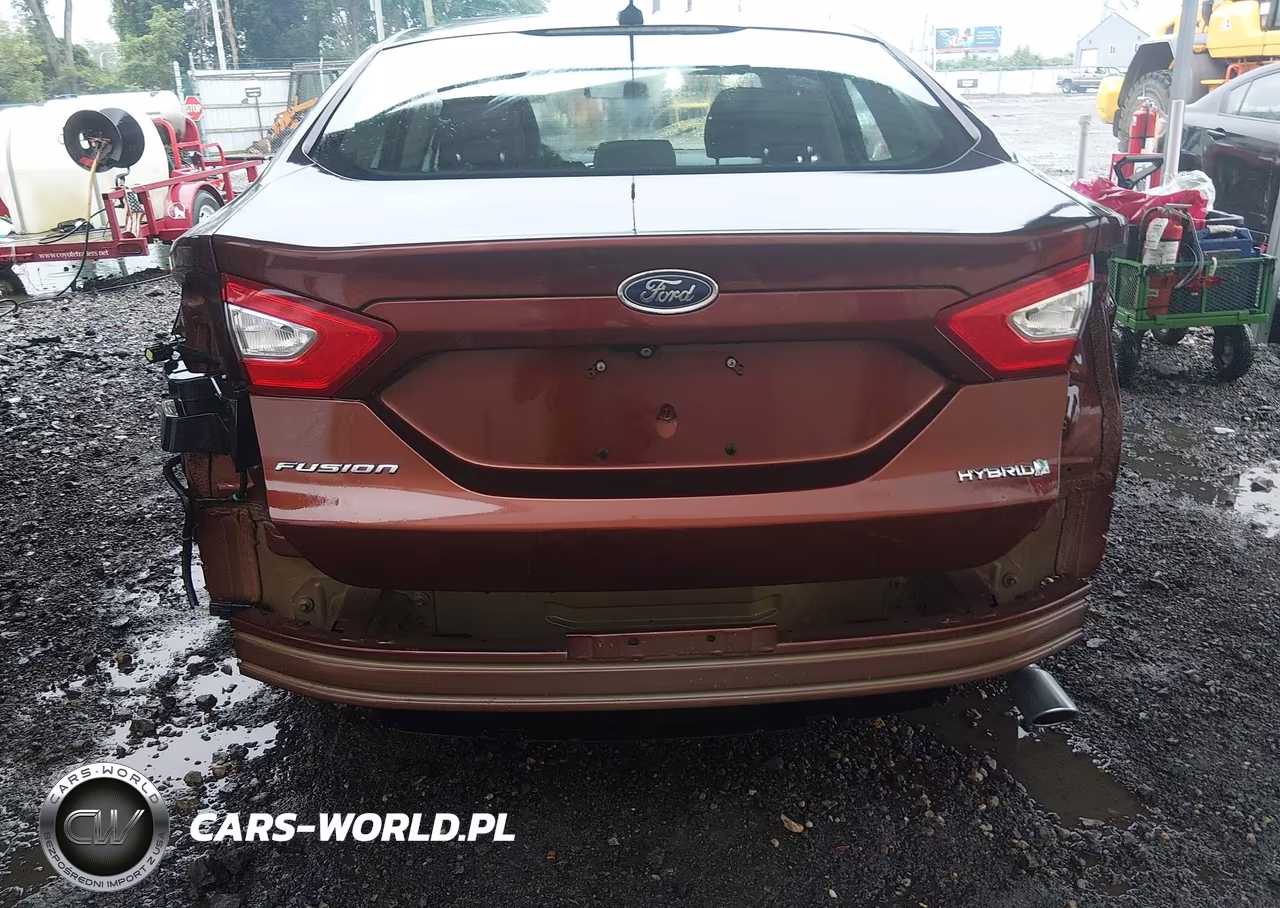 2016 Ford Fusion S Hybrid VIN:3FA6P0UU4GR227078 - 6