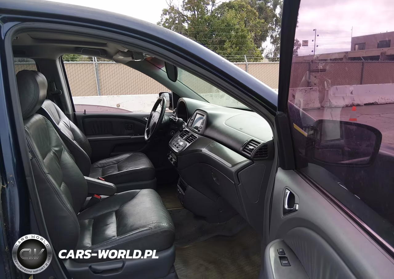 2005 Honda Odyssey Touring VIN:5FNRL38895B098738 - 5