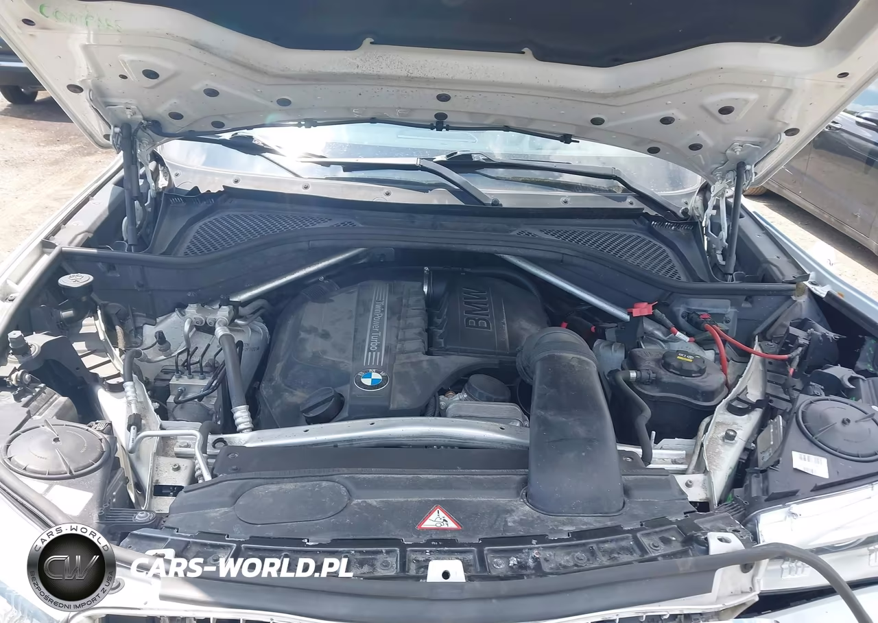 2015 BMW X5 xDrive35I VIN:5UXKR0C55F0P11061 - 10