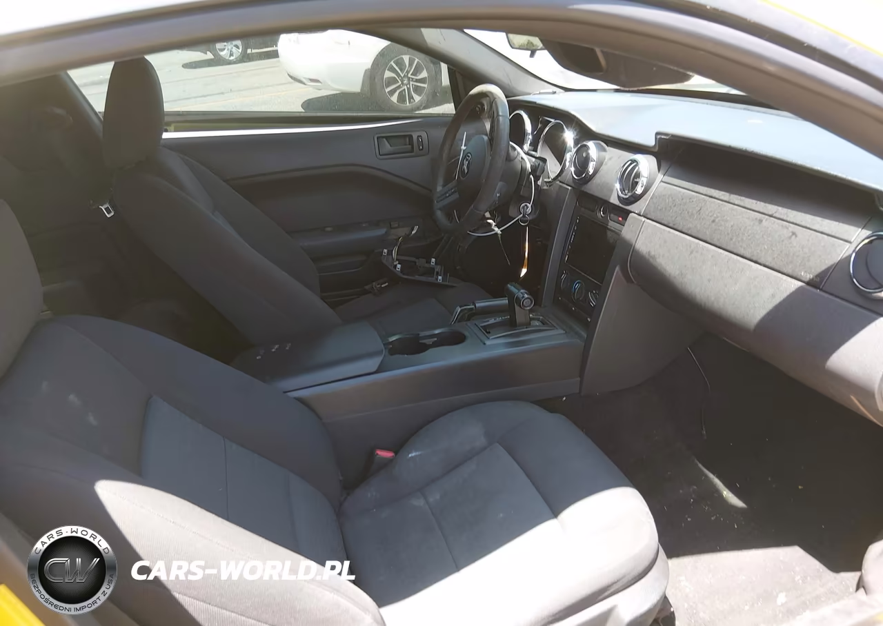 2006 Ford Mustang V6 VIN:1ZVFT80N165211809 - 5