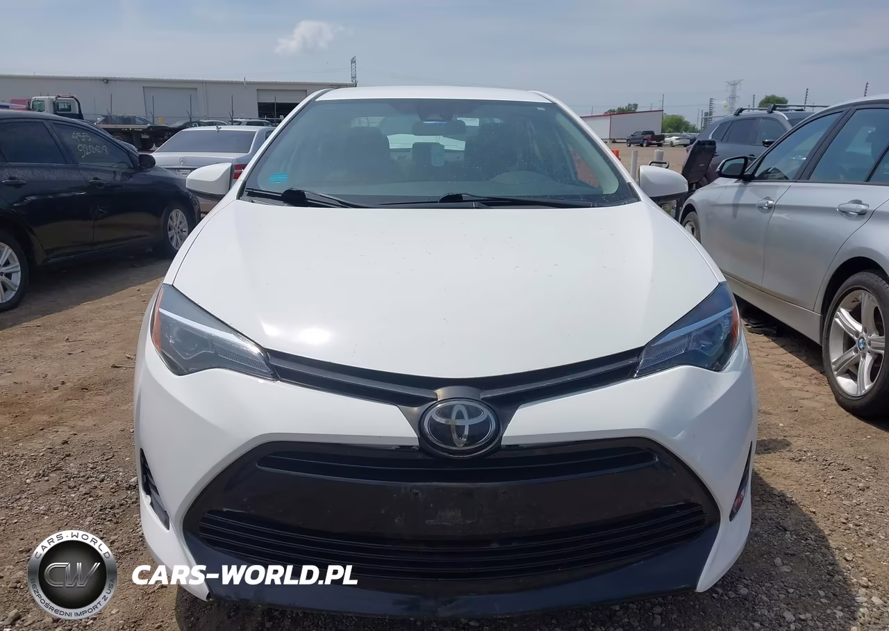 2019 Toyota Corolla Le VIN:2T1BURHEXKC225102 - 11