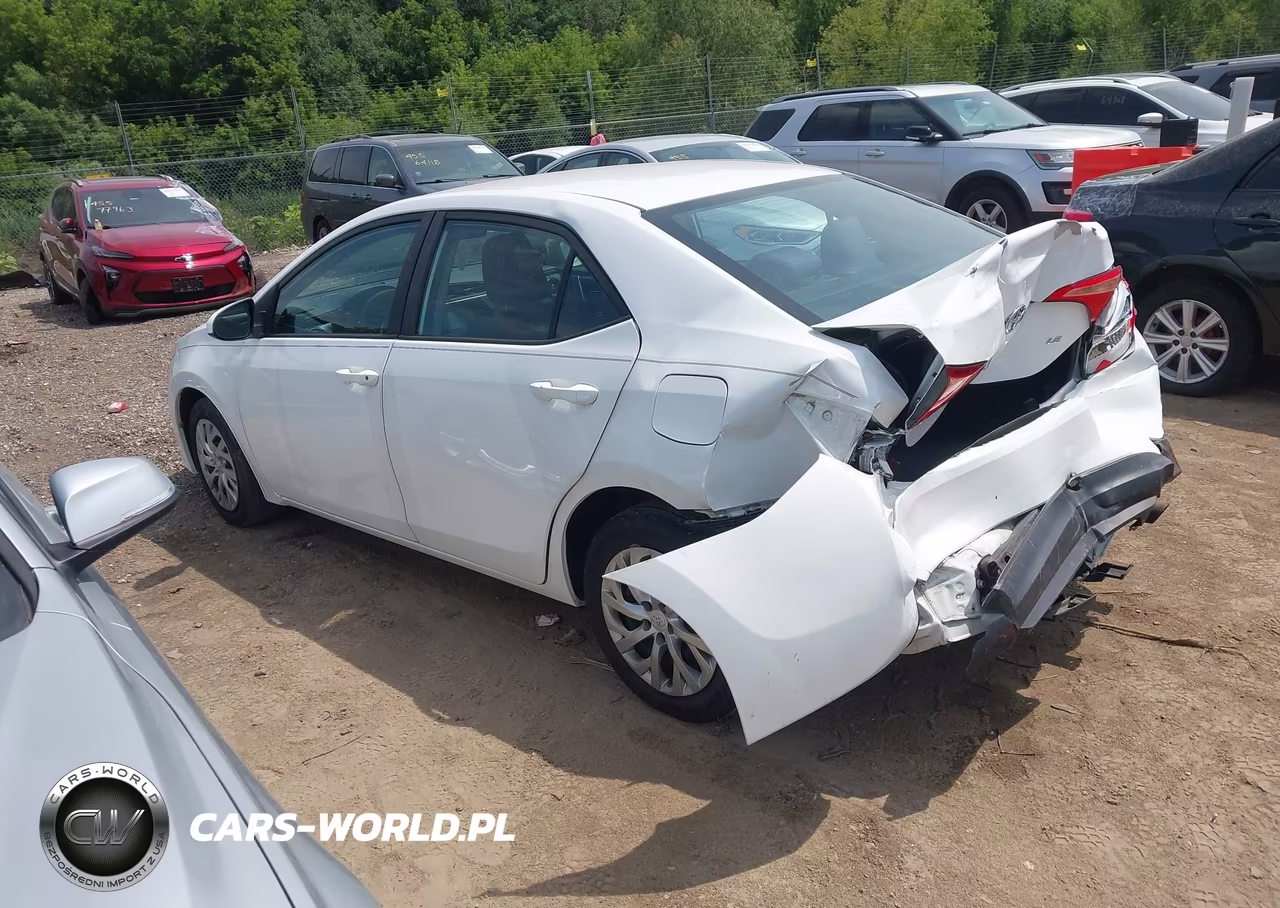 2019 Toyota Corolla Le VIN:2T1BURHEXKC225102 - 3