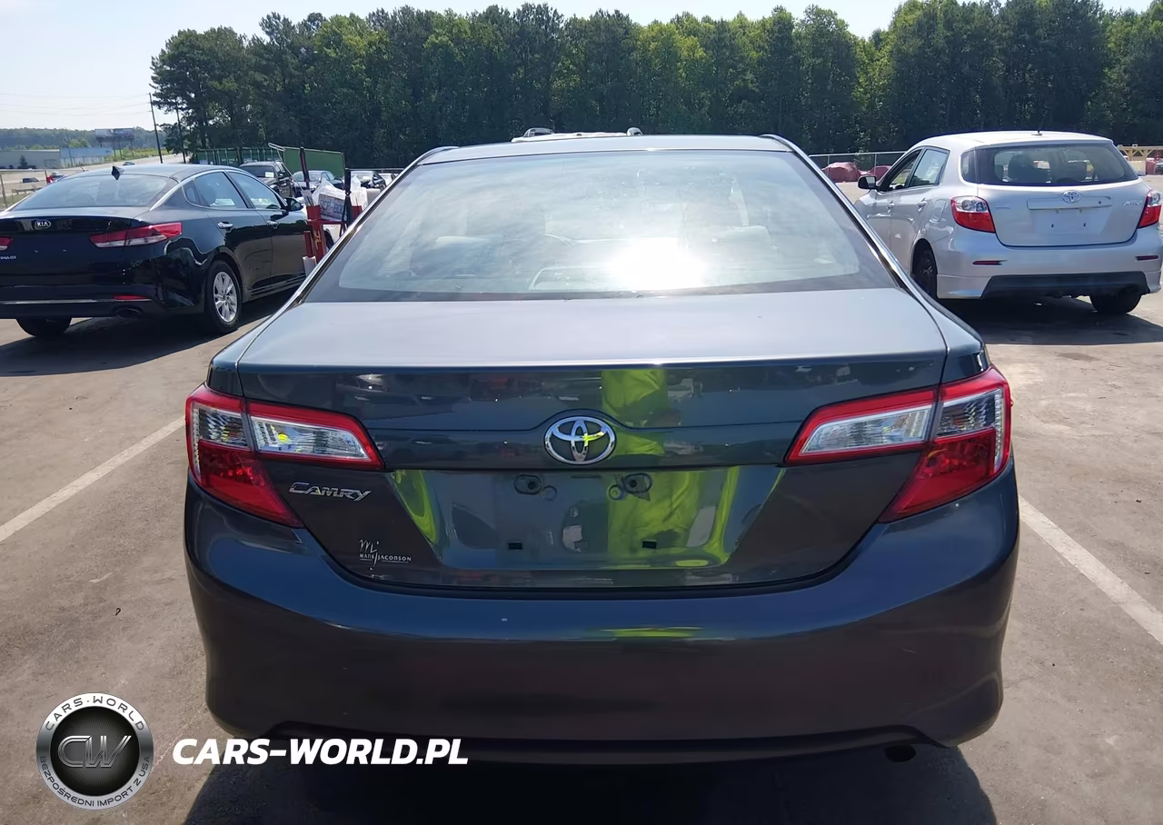 2012 Toyota Camry L VIN:4T4BF1FK7CR196412 - 16