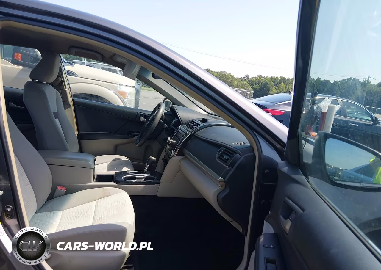 2012 Toyota Camry L VIN:4T4BF1FK7CR196412 - 5